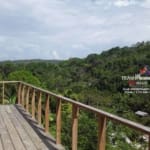 Spacious Hillside Home With Great Views17