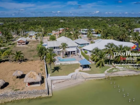 Beautifully Furnished Waterfront Home 8 1