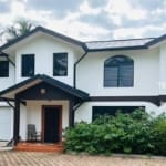 Contemporary Tropical Luxury Home16
