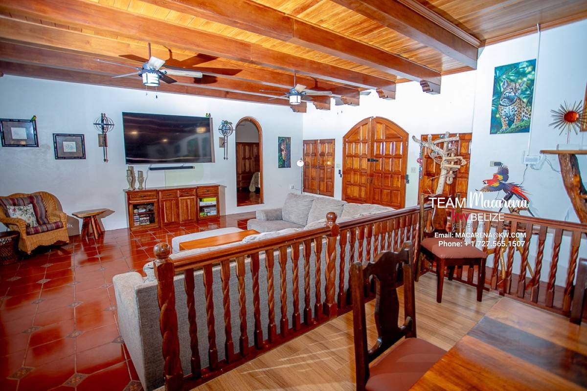 Rare Belizean Gem 23 Acres of Versatility52