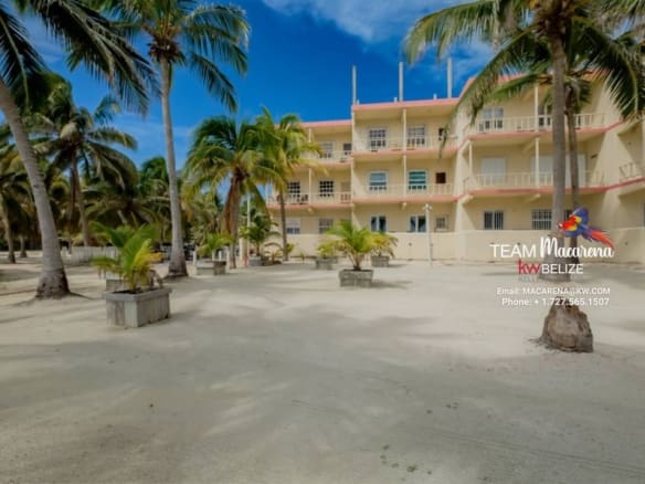 Beachfront Condo At Perla Escondida6