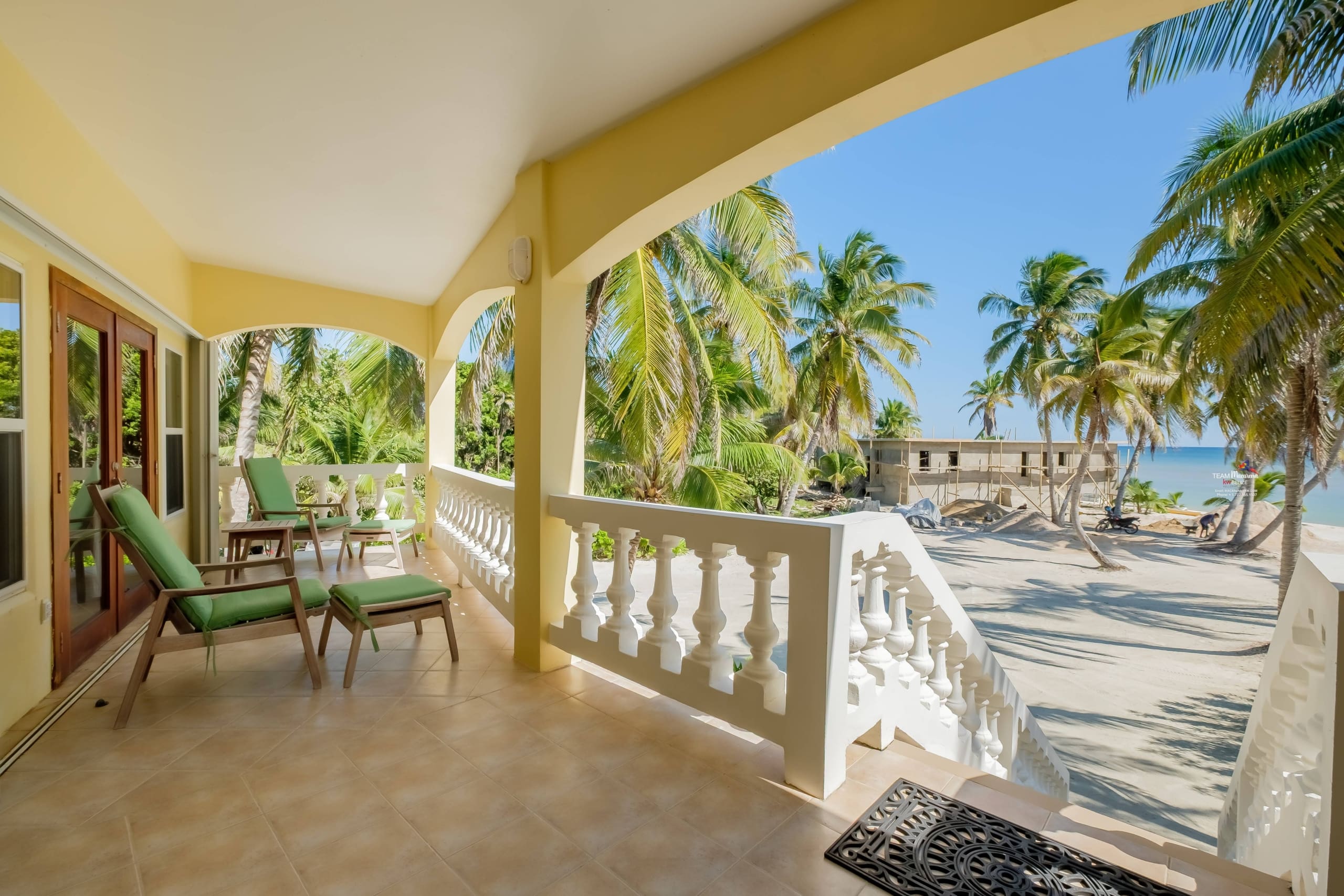 Optimized by JPEGmini 3.18.9.220874607-AV 0xdacb62b1 Beachfront Concrete Home in San Pedro, Belize