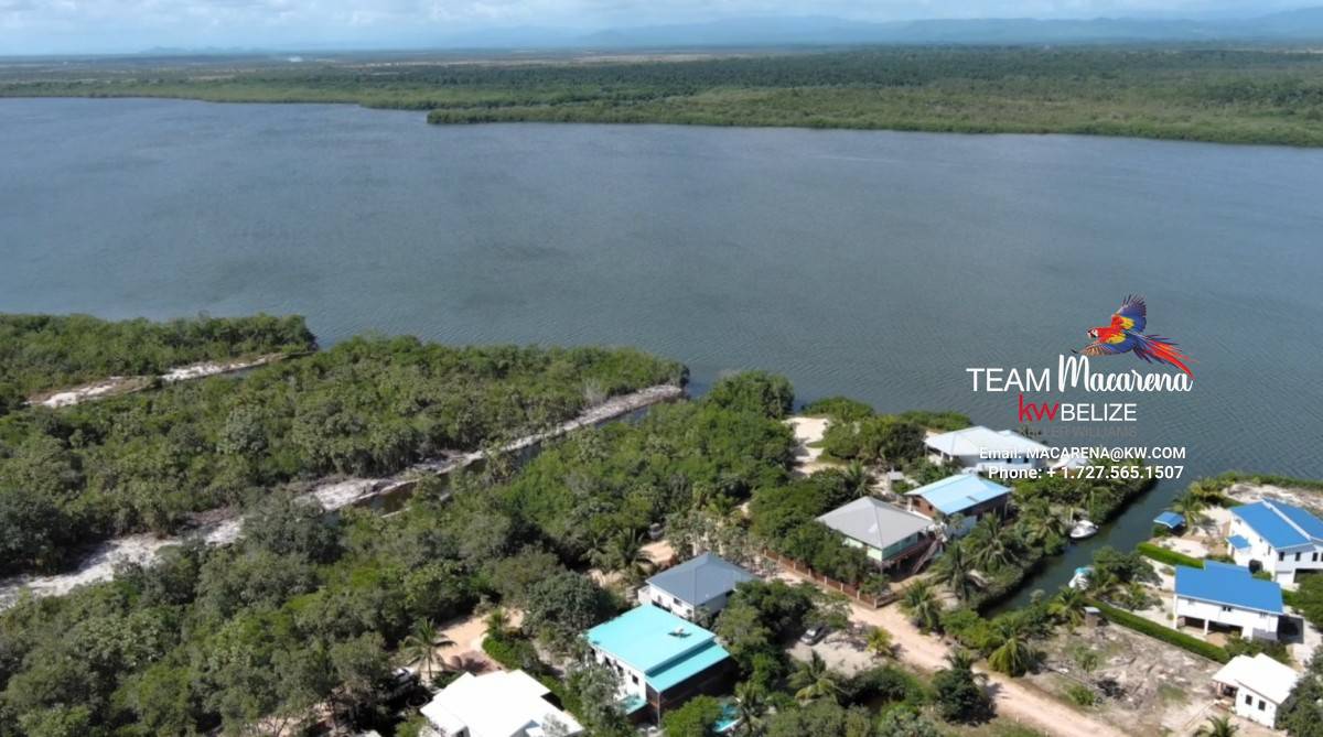 Canal Front Lot Placencia