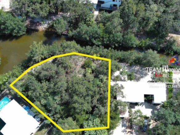 Canal Front Lot Placencia