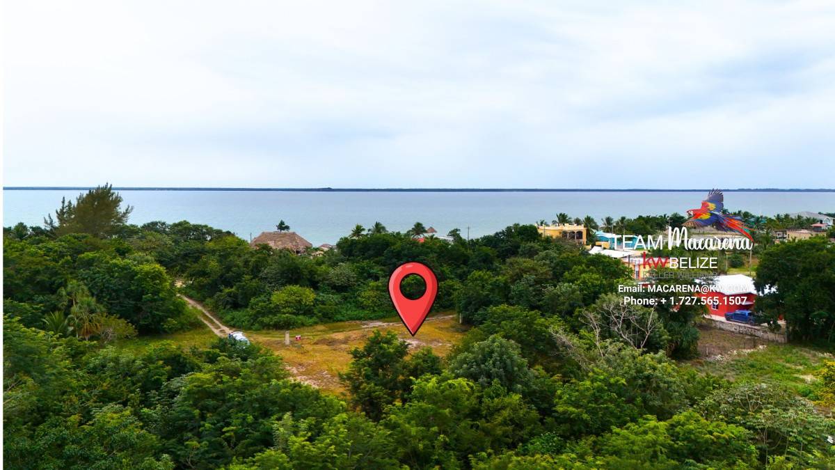 Spacious Corner Lot Near the Bay