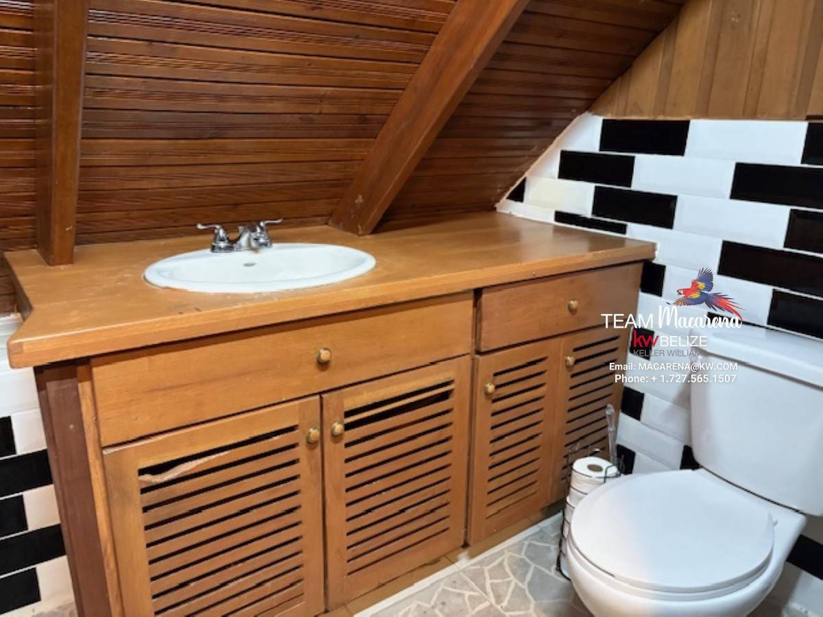 Furnished 2-Bedroom Home on 2.4 Acres15