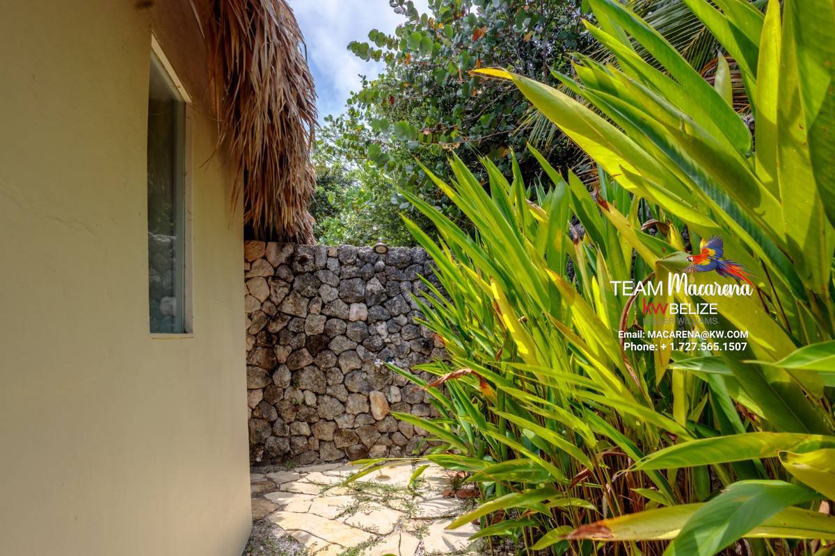 Belize Luxury Waterfront Estate