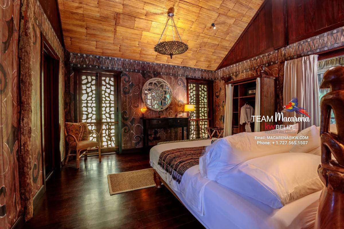 Belize Luxury Waterfront Estate
