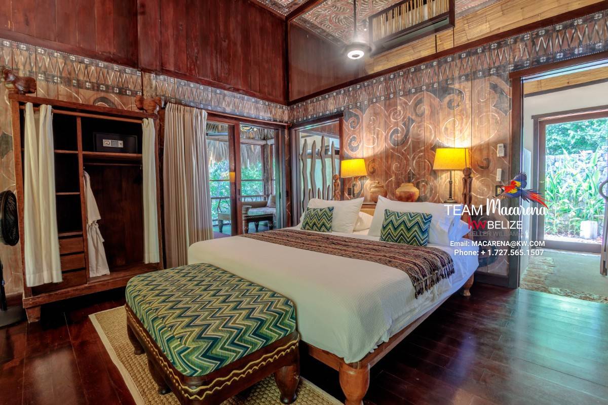 Belize Luxury Waterfront Estate