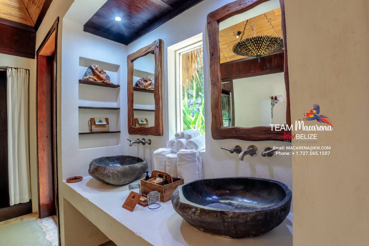 Belize Luxury Waterfront Estate