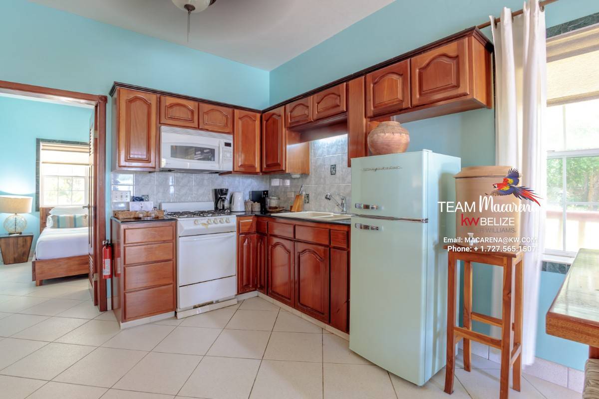 Belize Luxury Waterfront Estate