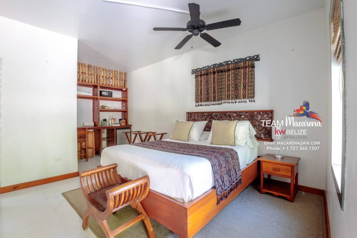Belize Luxury Waterfront Estate