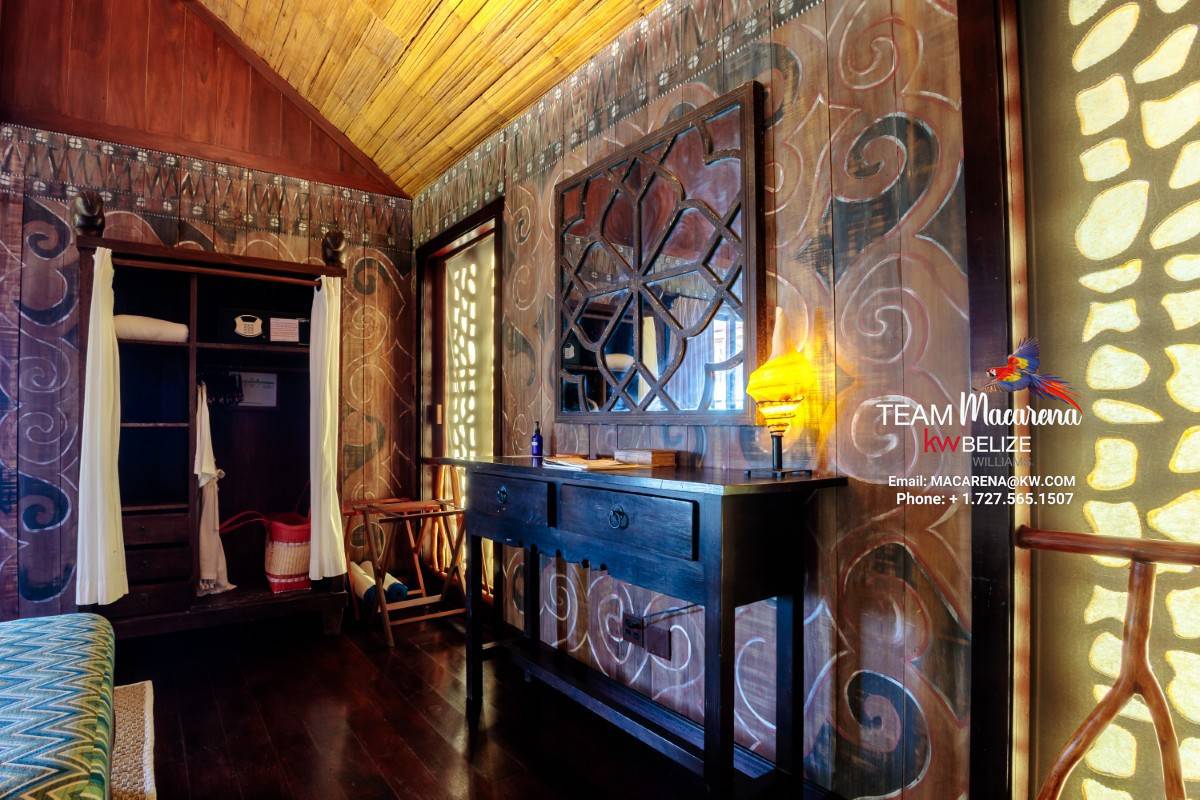 Belize Luxury Waterfront Estate