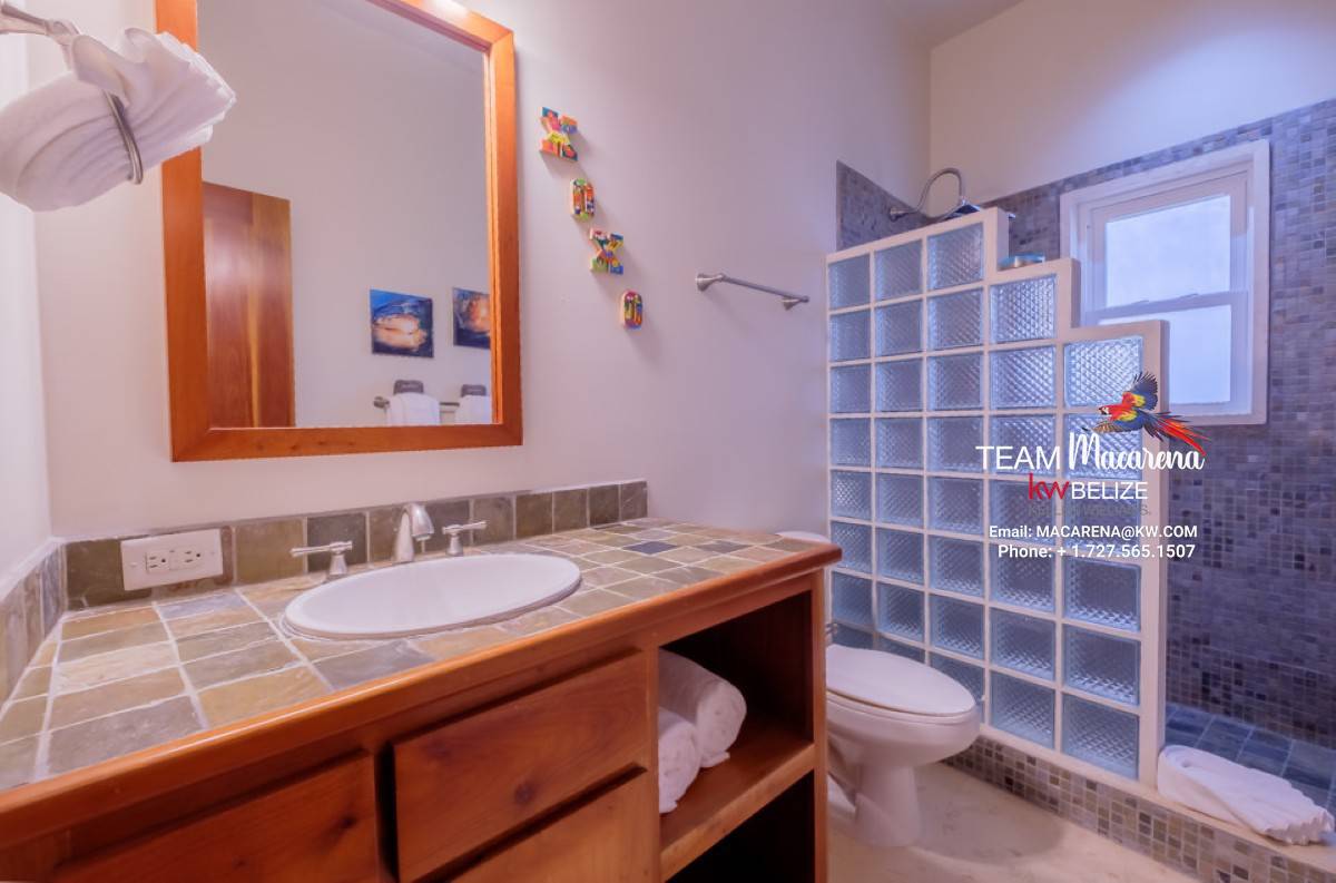 Optimized by JPEGmini 3.18.9.220874607-AV 0x758c332b Spacious Ground-Floor Condominium at Indigo Resort