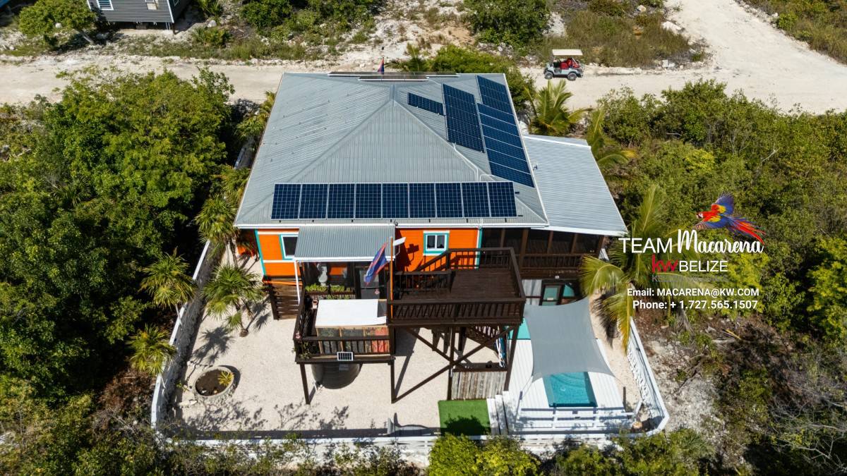 default Gran Casa Naranja – Fully Furnished Custom-Built Home
