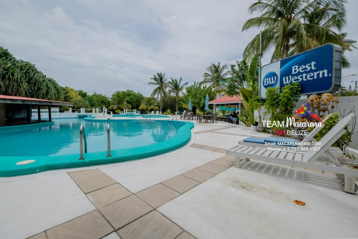 Optimized by JPEGmini 3.18.9.220874607-AV 0x2a49db8b Fully Furnished 1-bedroom Condo at Grand Baymen Gardens