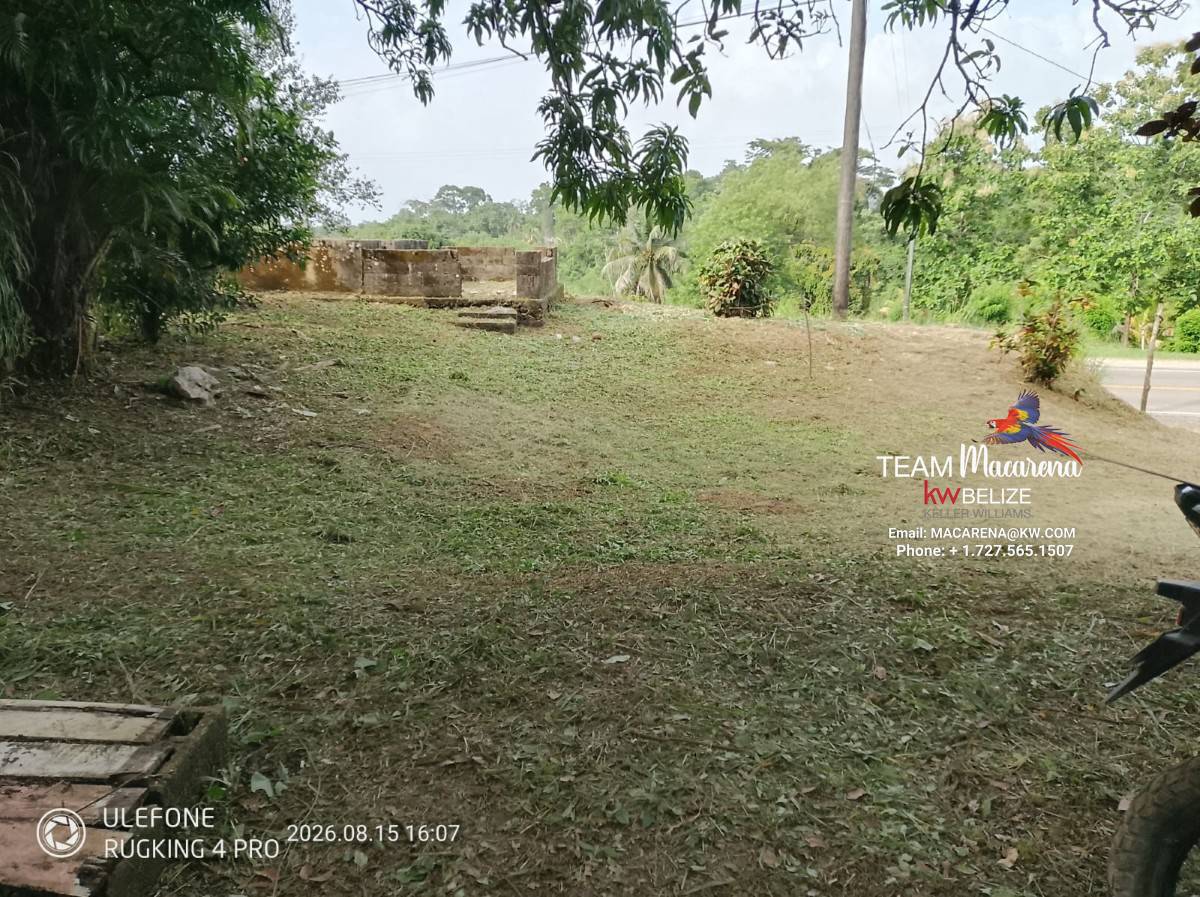 Large Parcel of Land Near Punta Gorda