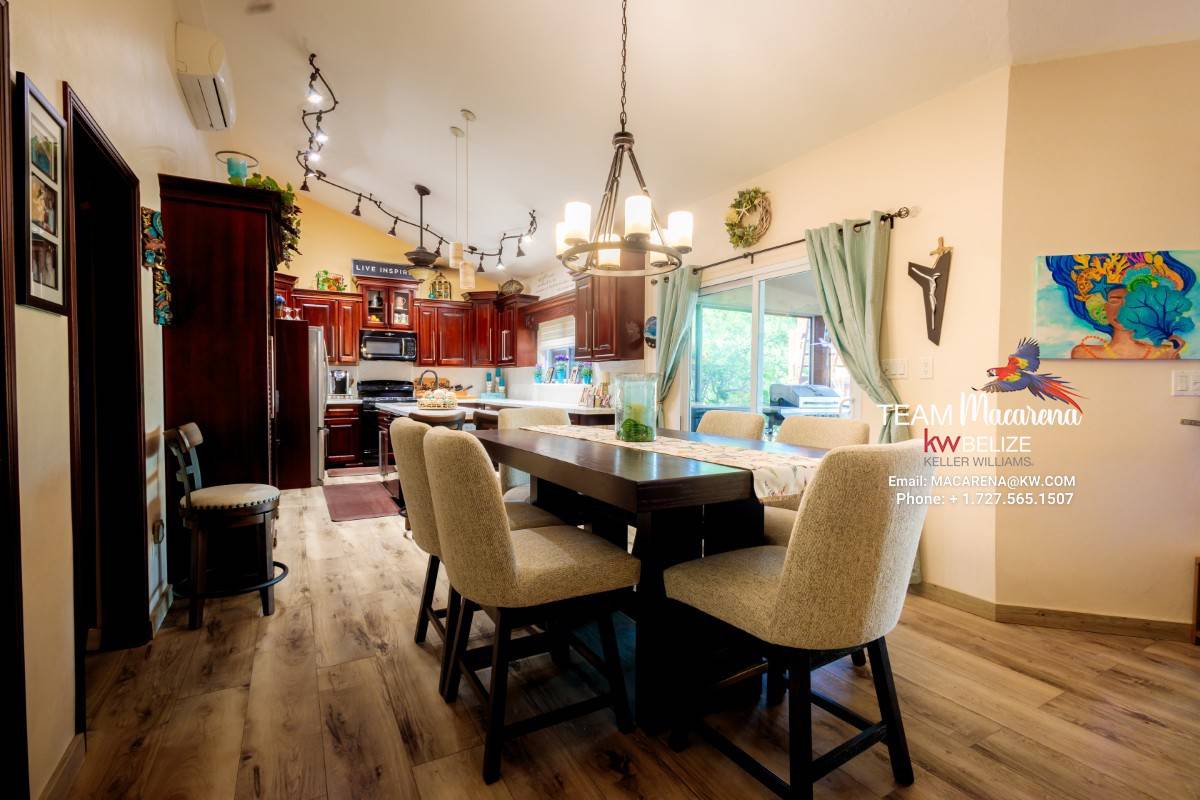 Luxurious Multi-Family Waterfront Estate in Corozal