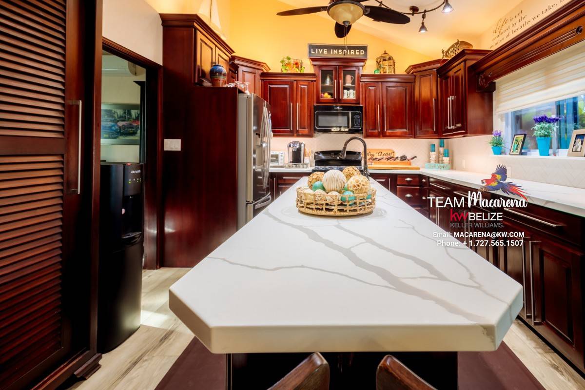 Luxurious Multi-Family Waterfront Estate in Corozal