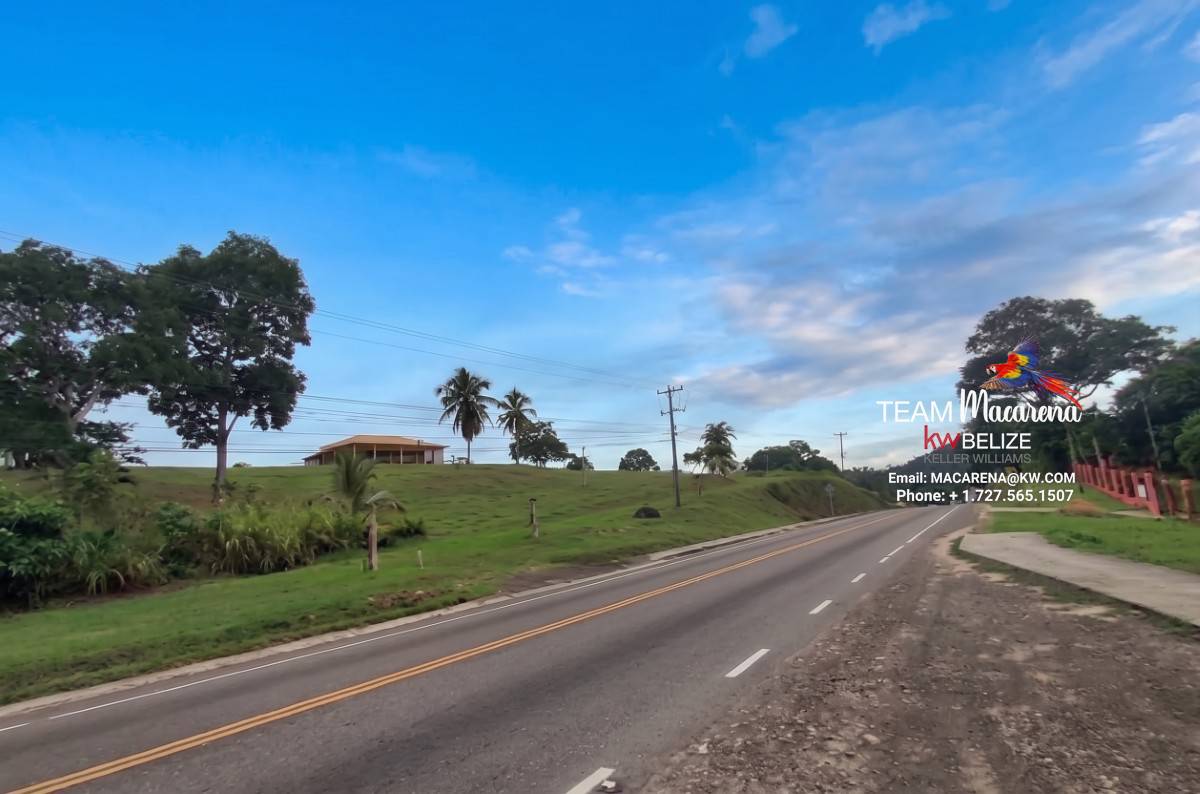 Prime Corner Parcel in Teakettle Village