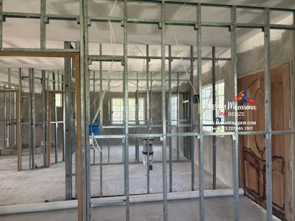 1 Unfinished Home in Carmelita | 3-Bedroom Concrete Home